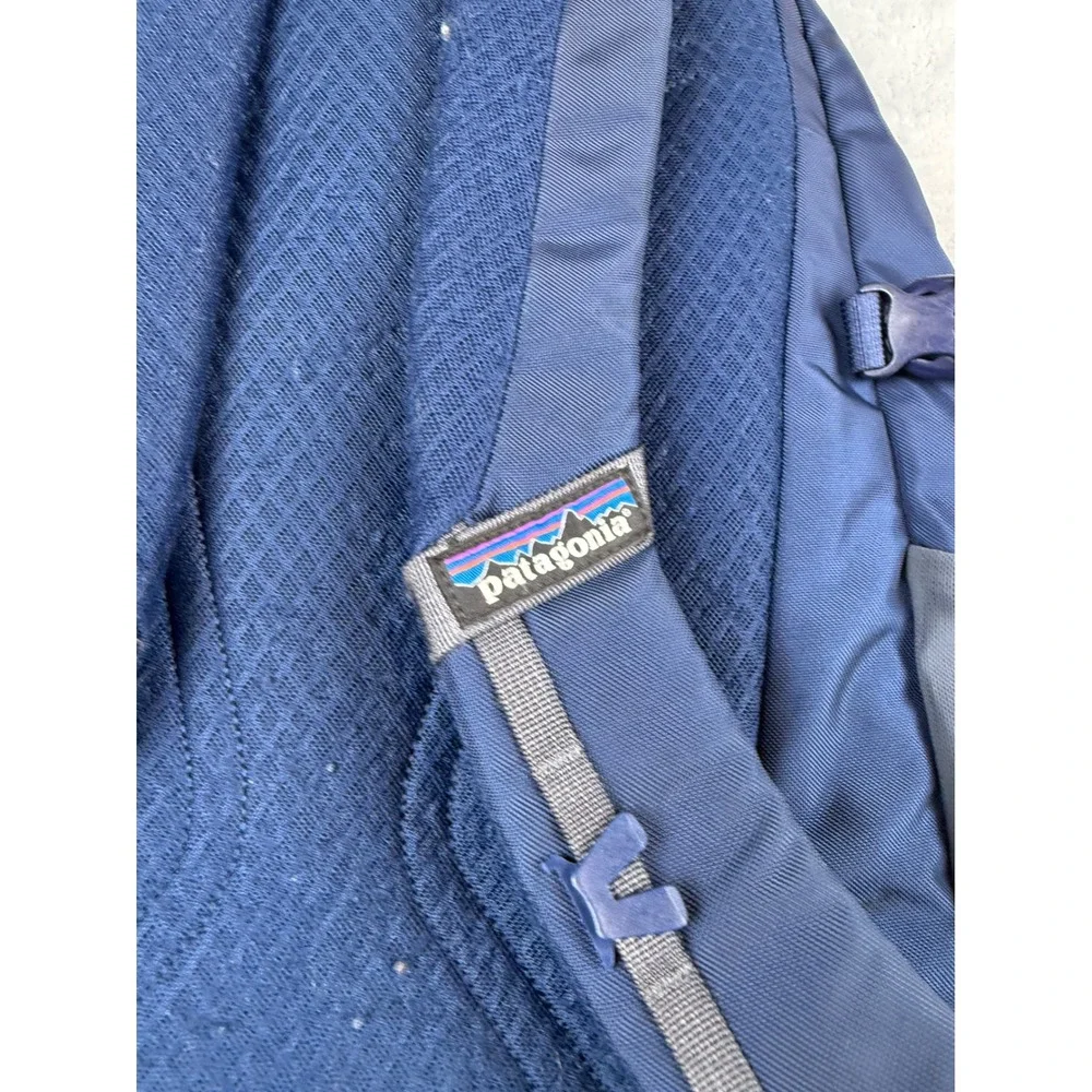 Patagonia Navy‎ Blue Backpack Travel School Outdoor Gear